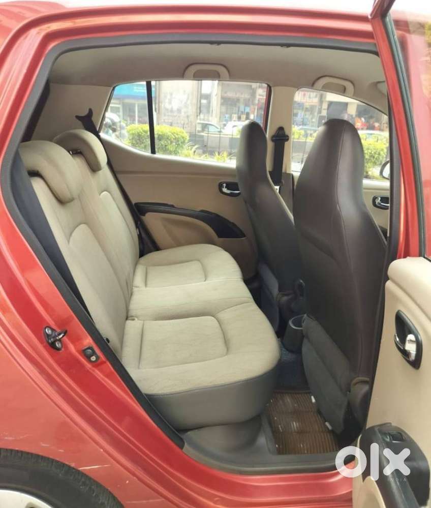 Hyundai I10 Sportz At, 2011, Petrol
