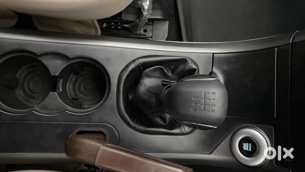 Mahindra Xuv500 2.2 W10, 2016, Diesel