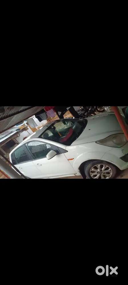 Ford Figo Petrol Manual 2014