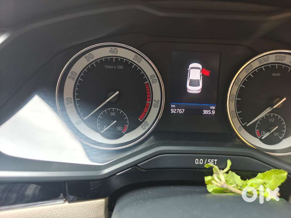 Skoda Superb 2.0 Tsi At L&k, 2020, Petrol