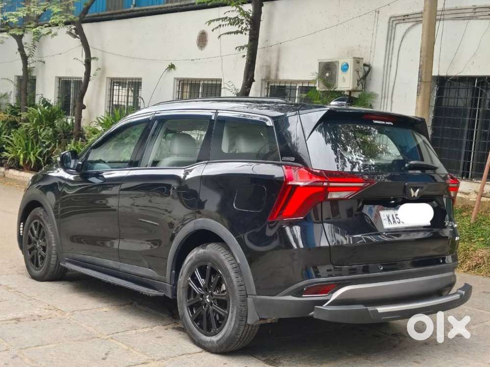 Mahindra Xuv700 2.0 Ax 7 Petrol At Str, 2024, Petrol