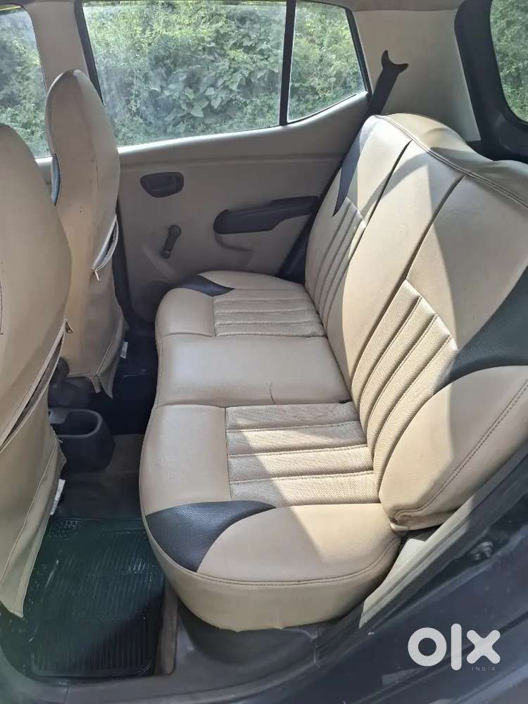 Hyundai I10 2011 Petrol 92700 Km Driven