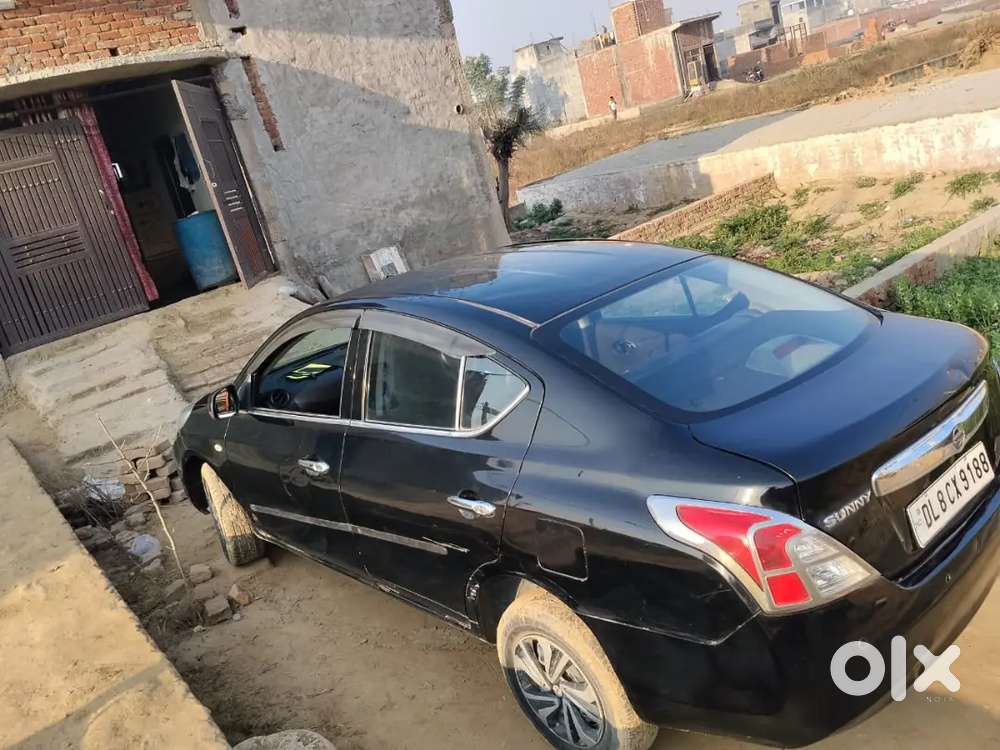 Nissan Sunny Petrol 2013