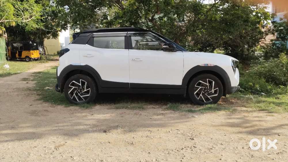 Mahindra Xuv 3xo Ax7 2026