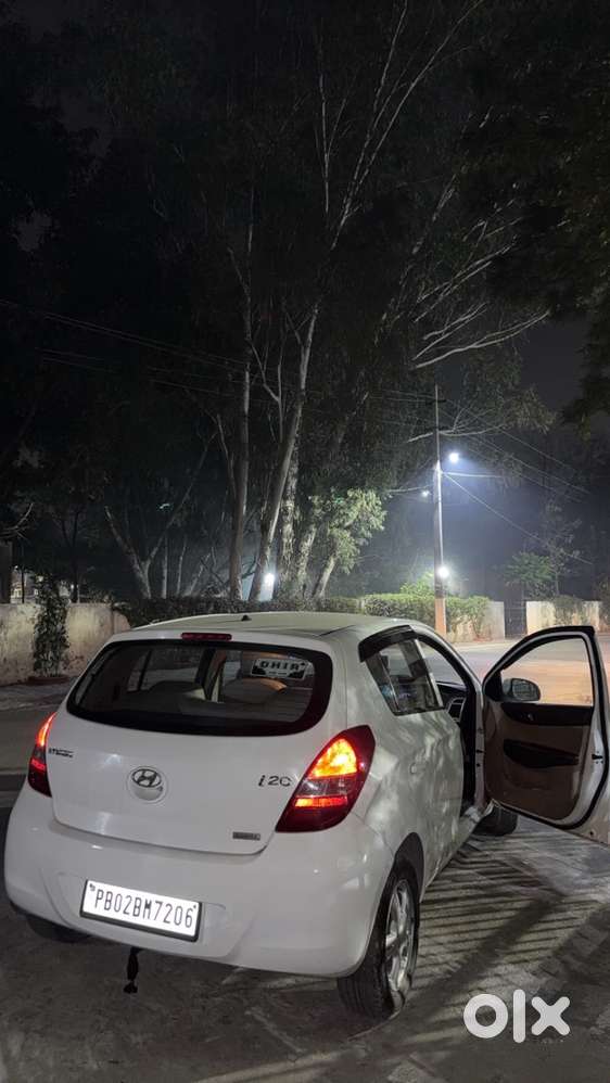 Hyundai I20 2011 Petrol Well Maintained