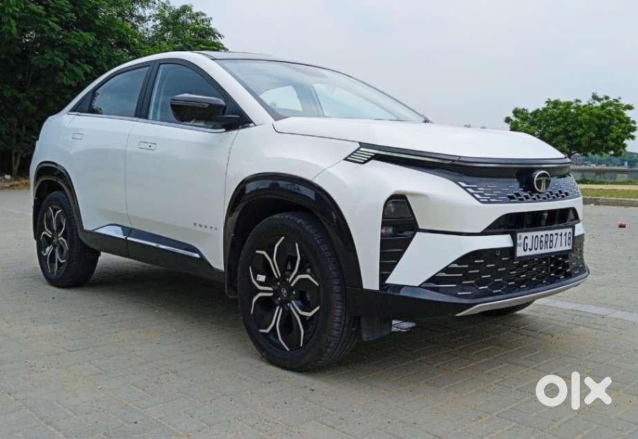 Tata Curvv Accomplished S 1.2 Revotron Petrol 7dca, 2025, Petrol