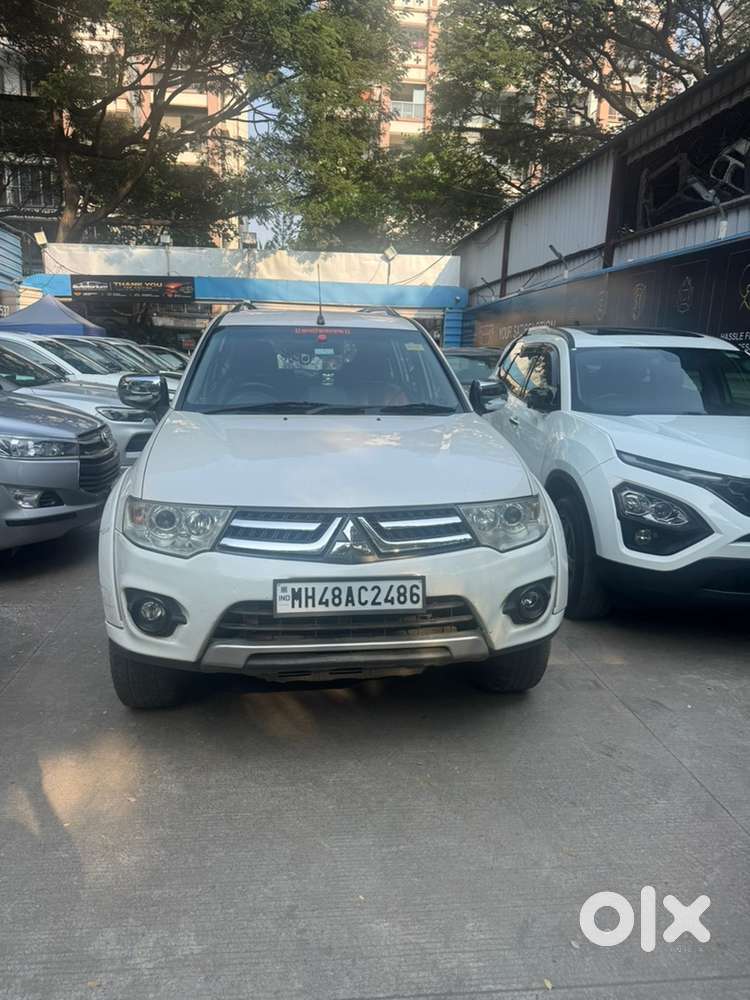 2015 Mitsubishi Pajero Sport
