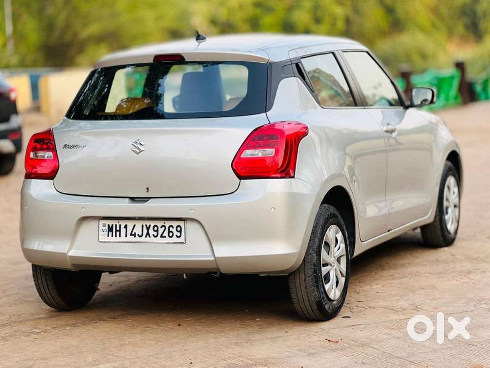 Maruti Suzuki Swift Vxi + Manual, 2022, Petrol