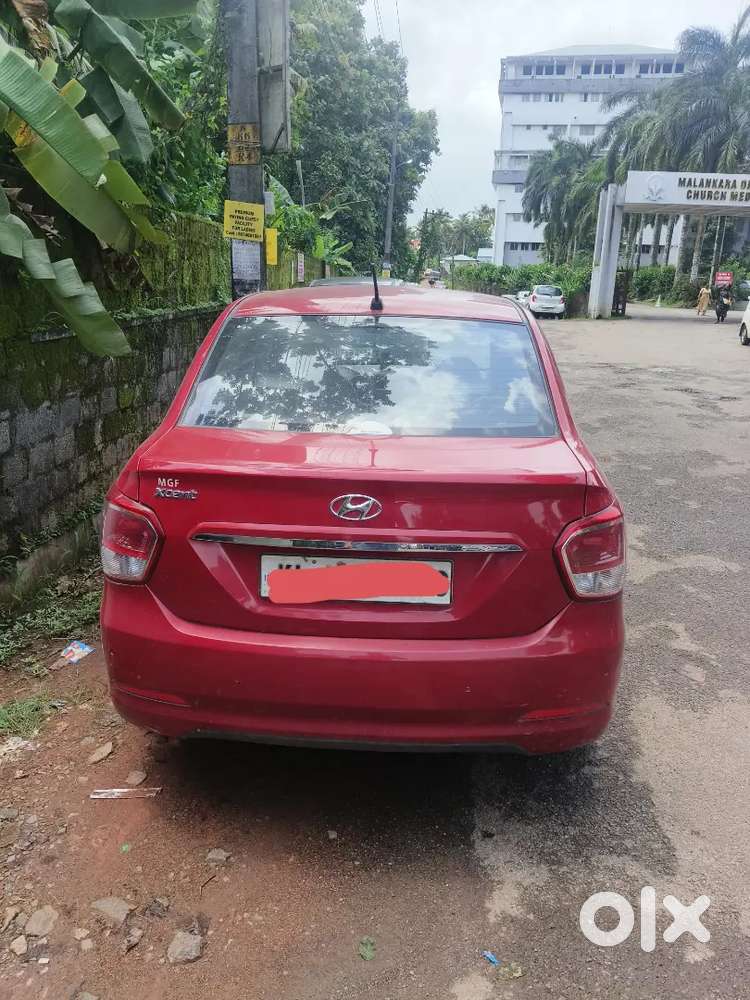 Hyundai Xcent 2014 Petrol 64300 Km Driven