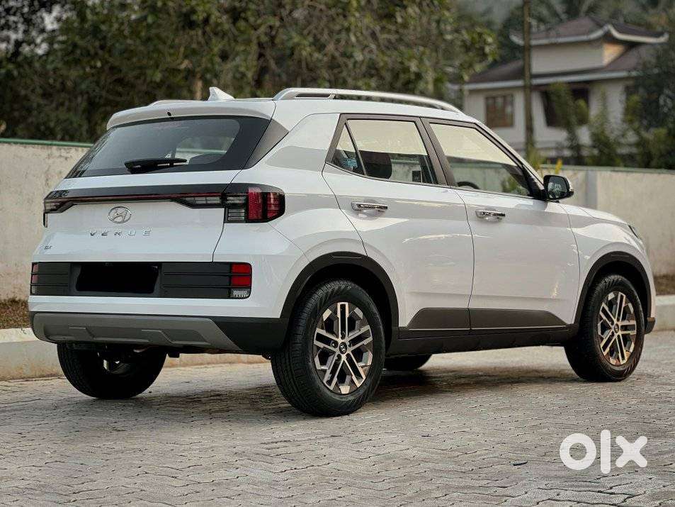 Hyundai Venue 1.5 Crdi Sx (o), 2023, Diesel