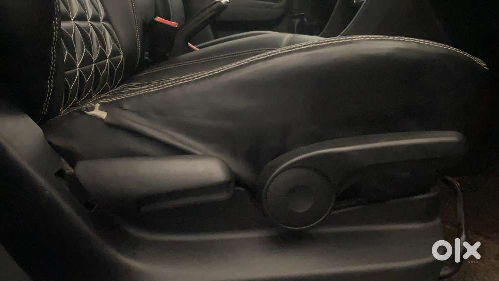 Maruti Suzuki Vitara Brezza Zdi Plus Dual Tone, 2017, Diesel