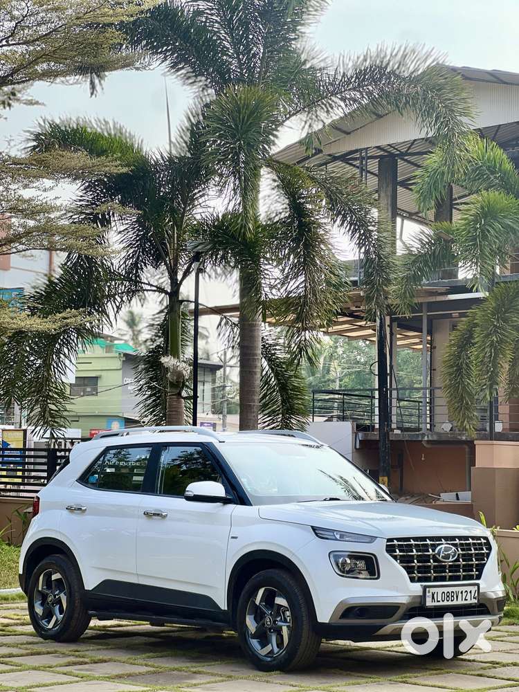 Hyundai Venue 1.0 Sx (o) Turbo Dct, 2020, Petrol