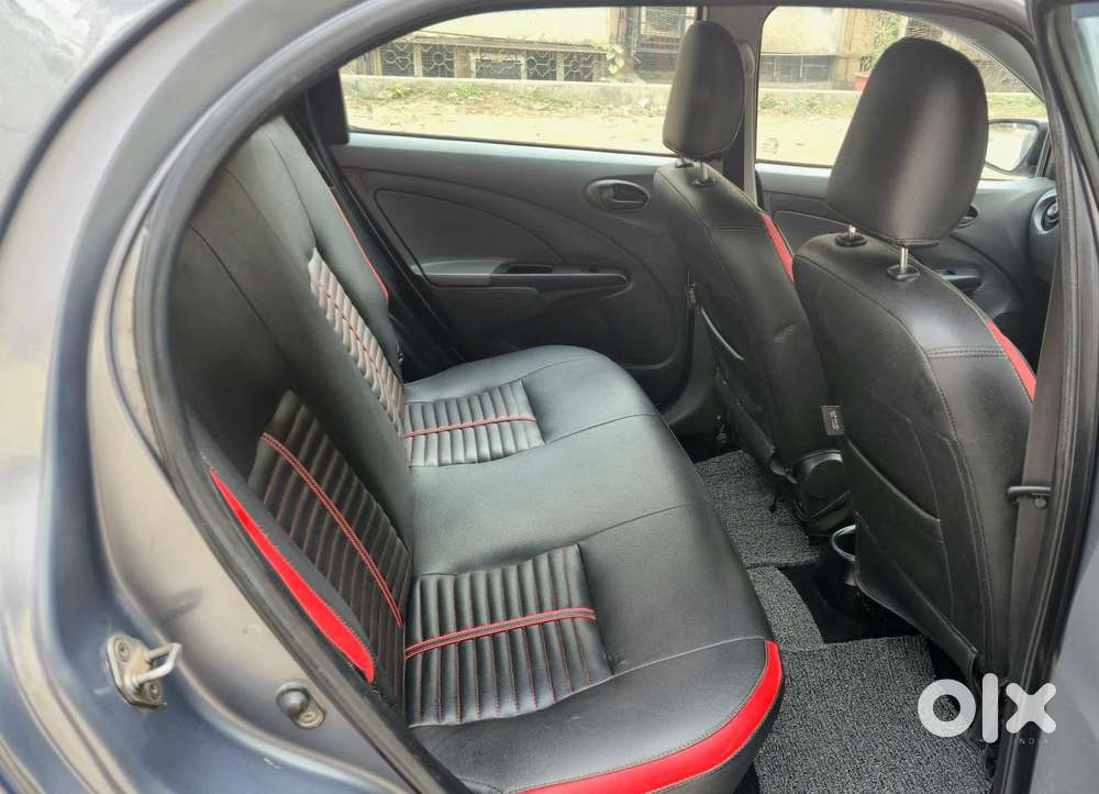 Toyota Etios Liva G Exclusive, 2013, Petrol