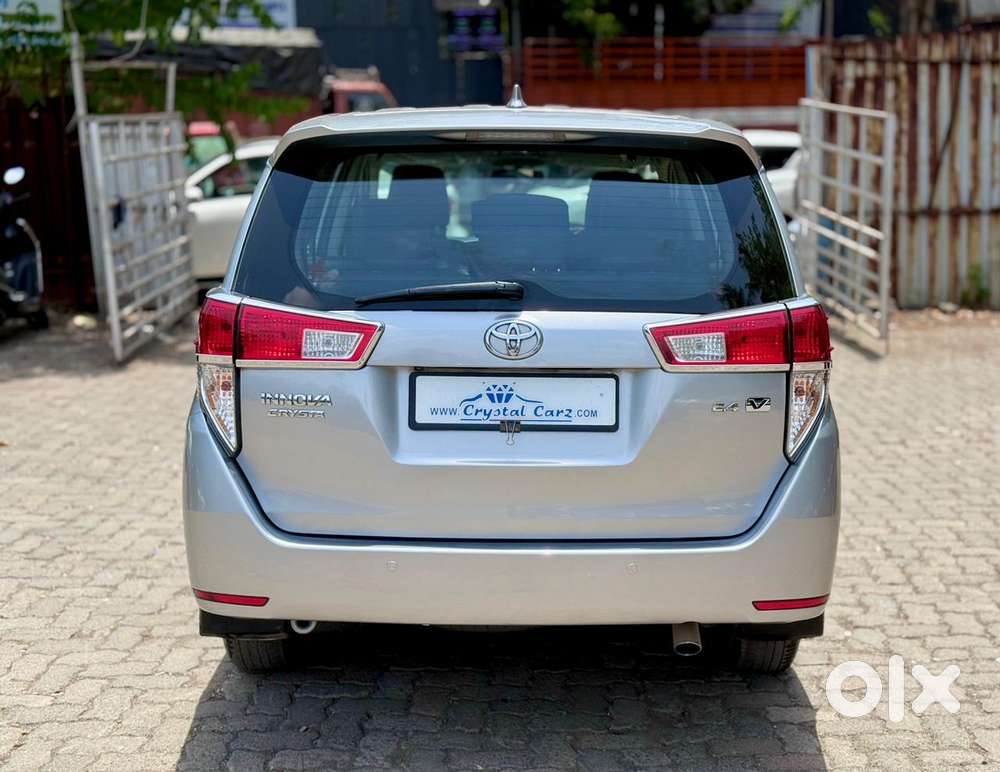 Toyota Innova Crysta 2.4 V, 2016, Diesel