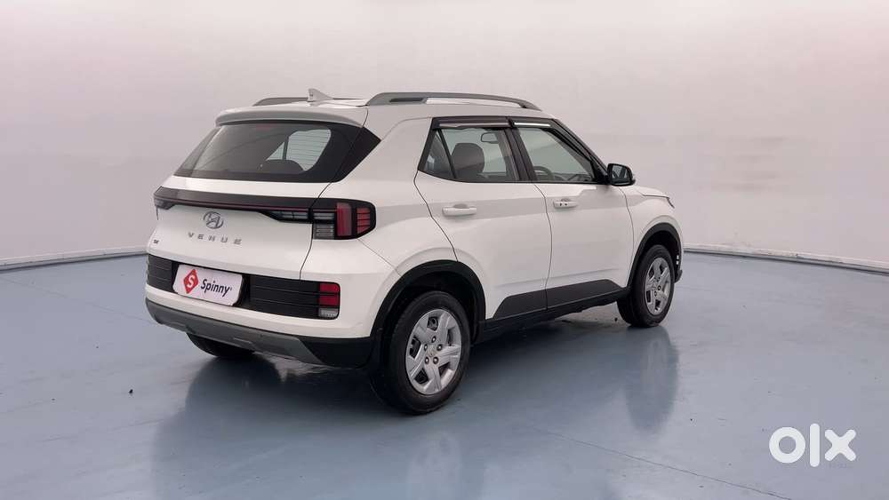 Hyundai Venue Sx, 2022, Petrol