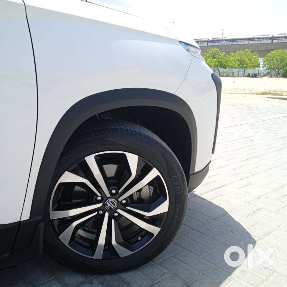 Mg Hector Plus Sharp Pro 1.5 Turbo Petrol Cvt 6 Str, 2025, Petrol