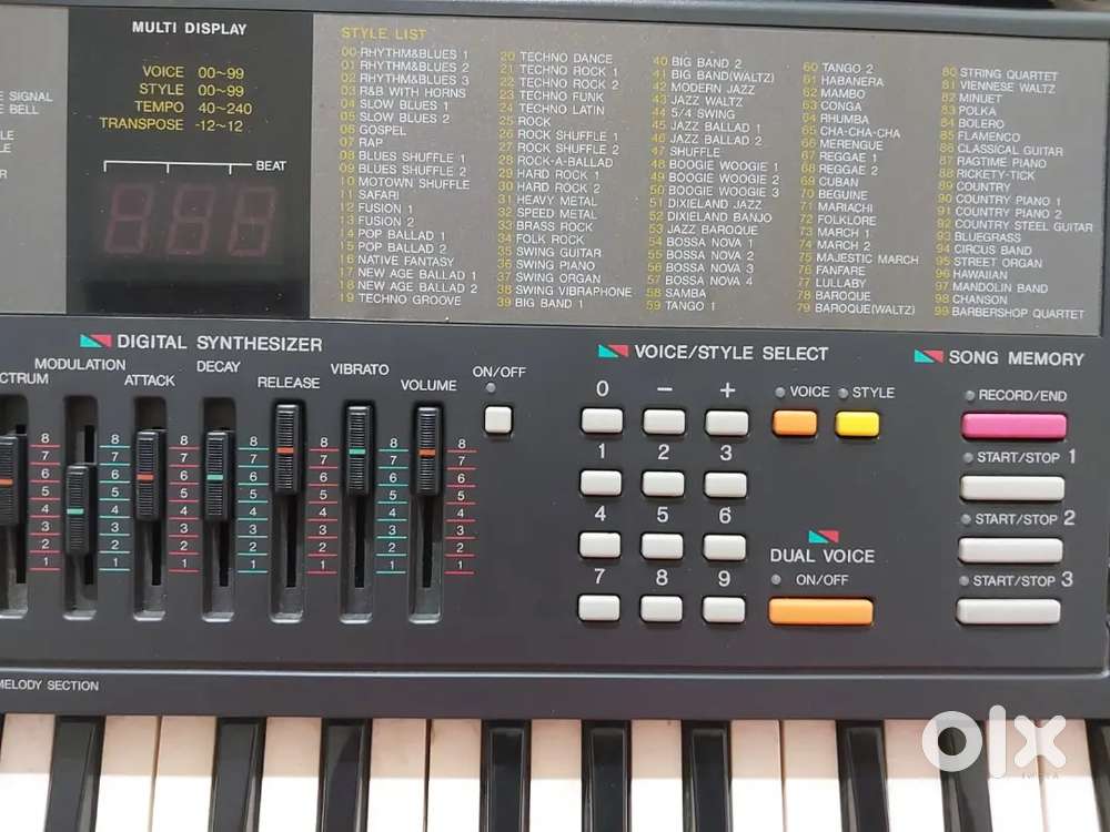 The Yamaha PortaSound PSS-390 Piano or Keyboard - Musical
