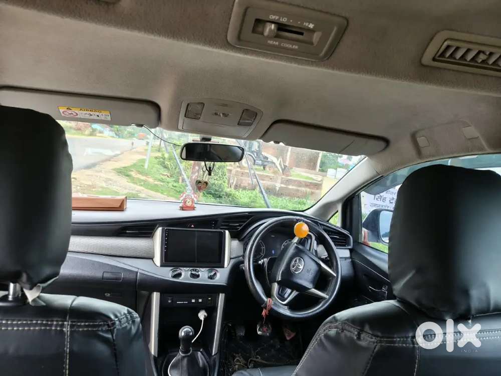 Toyota Innova Crysta 2017 Diesel Manual Running 2,00,000 Km