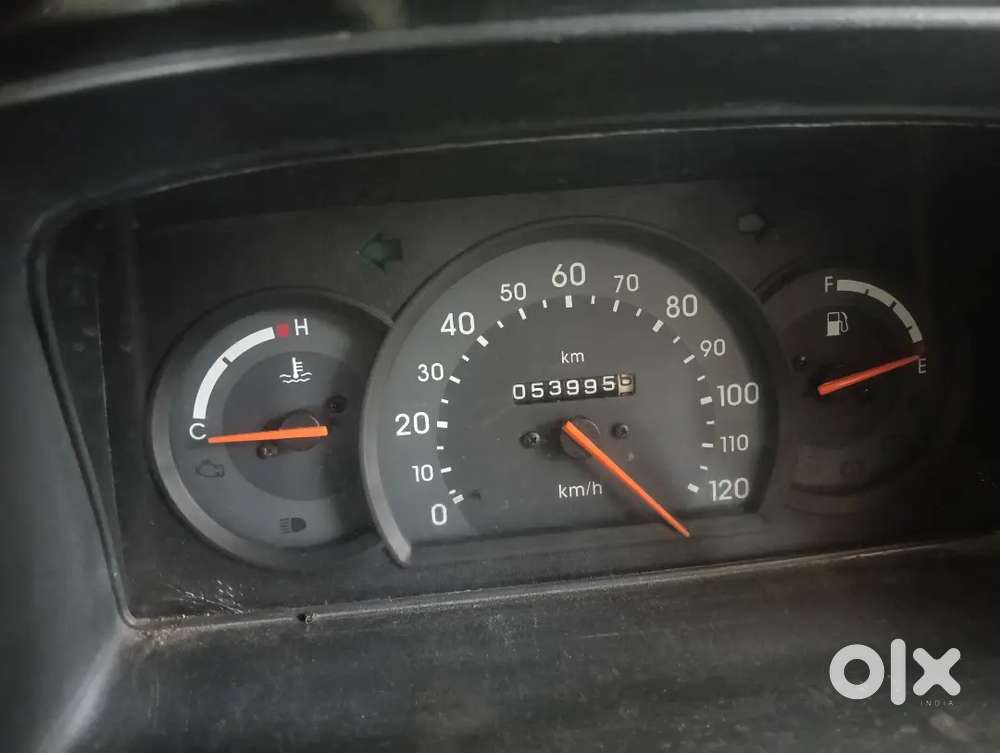 Maruti Suzuki Omni 2014