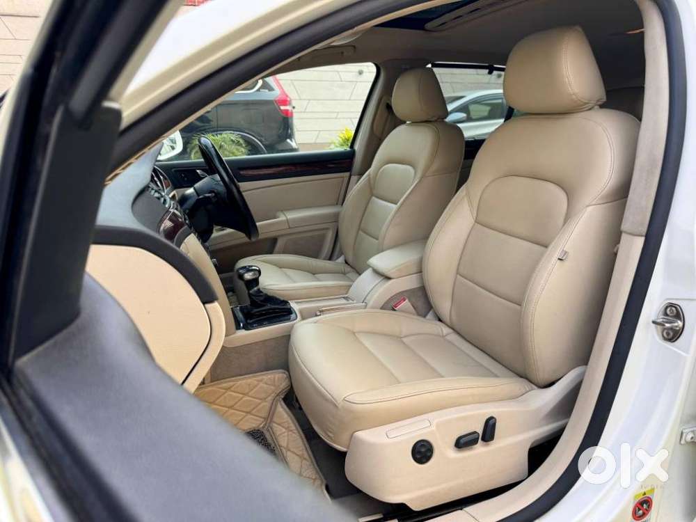 Skoda Superb 1.8 Elegance Tsi At, 2011, Petrol