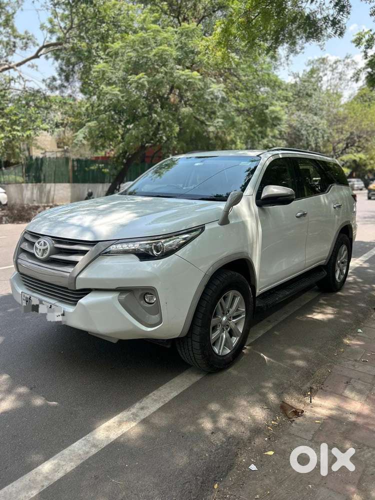 Toyota Fortuner 2019 Diesel 76000 Km Driven