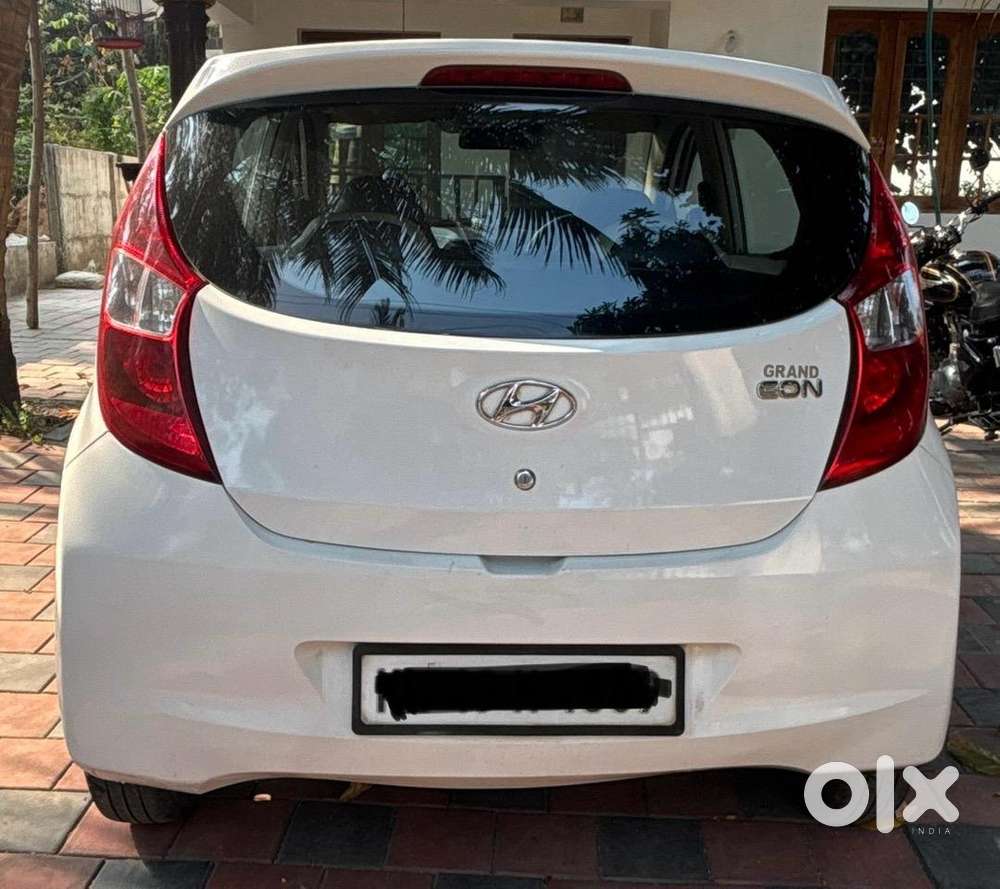 Hyundai Eon 2016 Petrol Well Maintained