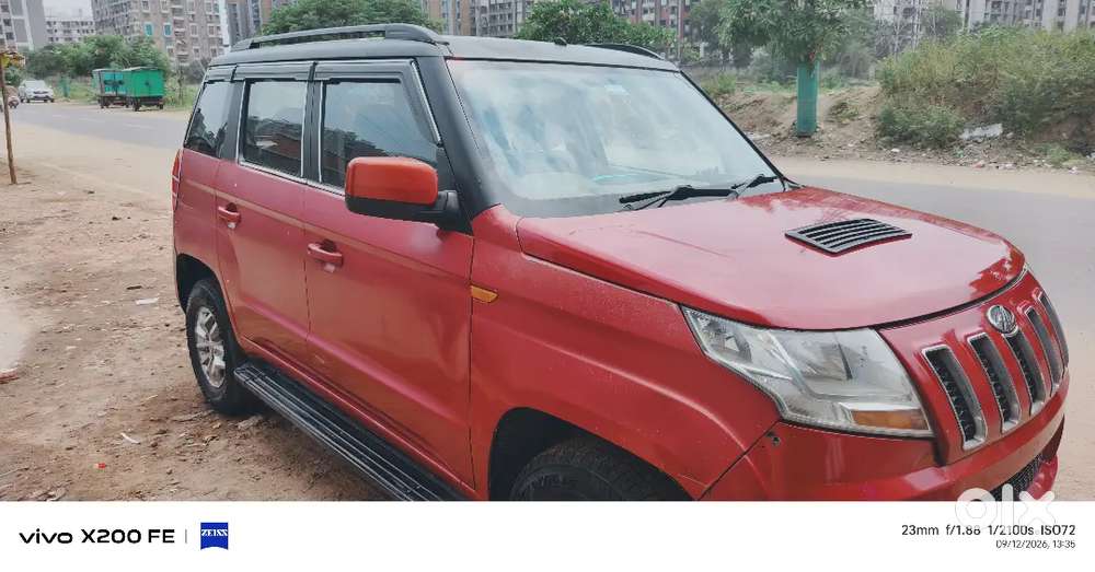 Mahindra Tuv 300 2015