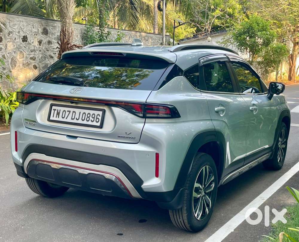 Toyota Urban Cruiser Taisor V 1.0 Petrol Mt, 2024, Petrol