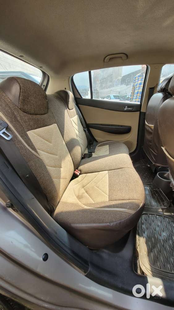 Hyundai I20 Petrol Cvt Magna Executive, 2013, Petrol