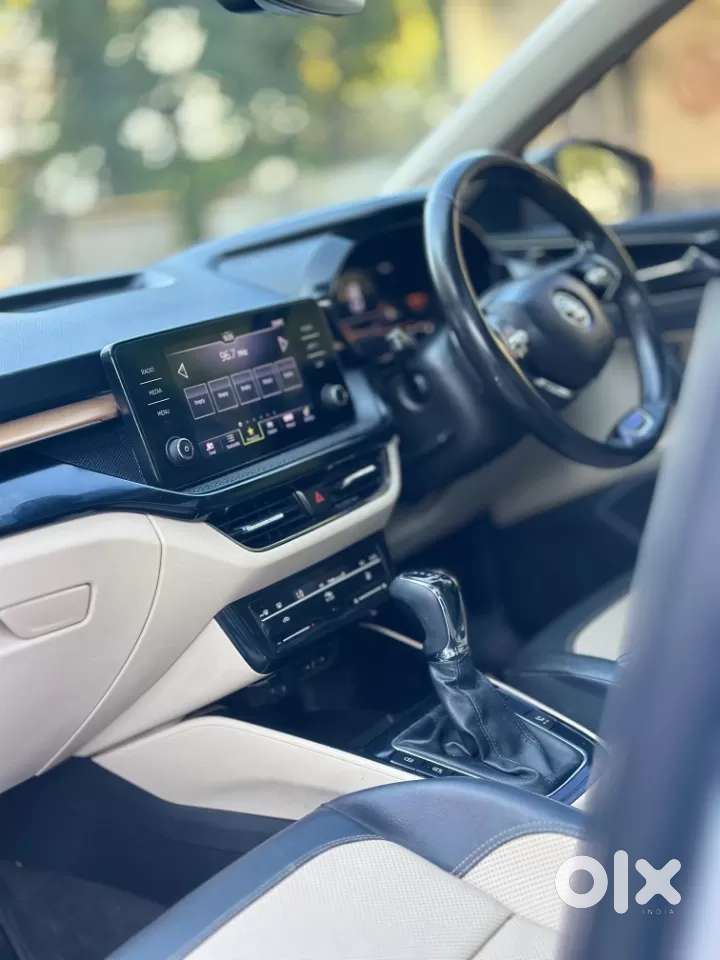 Volkswagen Virtus 1.0 Highline Tsi At, 2024, Petrol