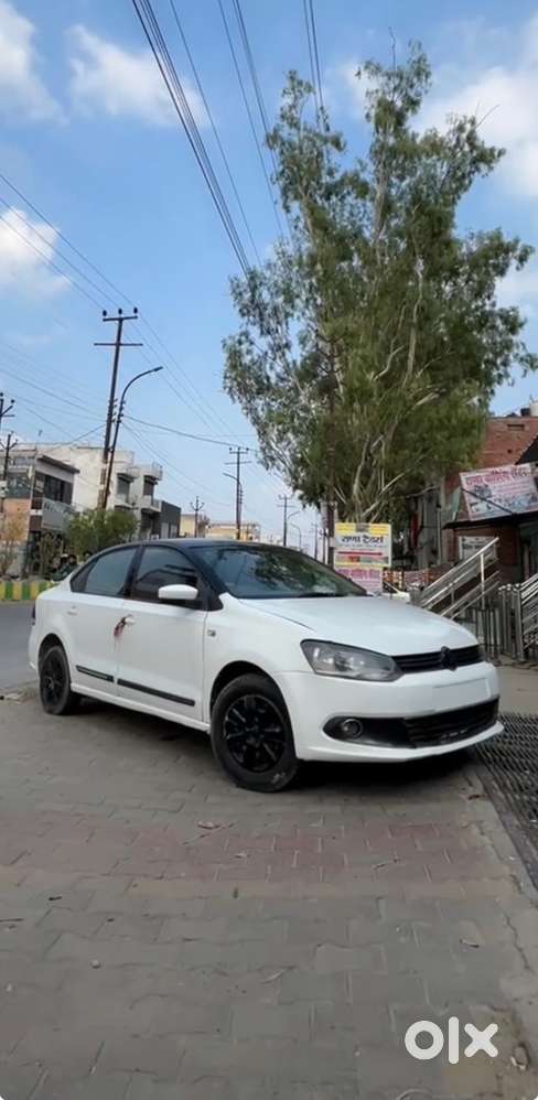 Volkswagen Vento Hybrid 2013