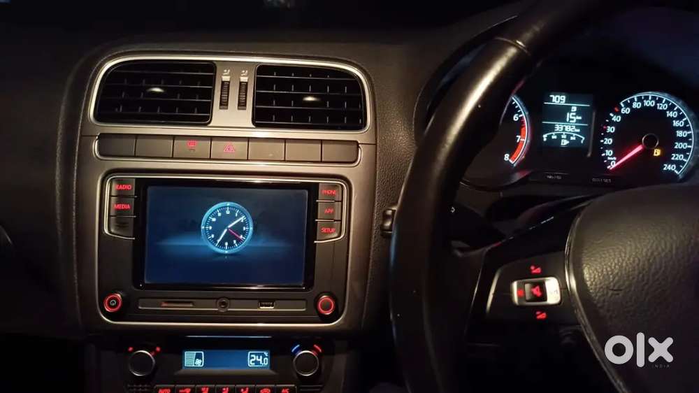 Volkswagen Polo 2017 Petrol 40000 Km Driven