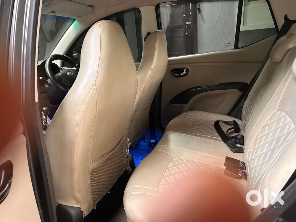 Hyundai I10 Sportz 2012 Car