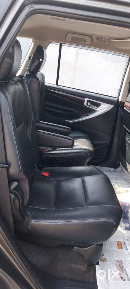 Toyota Innova Crysta Zx 2.4 Diesel 7 Seater, 2018, Diesel