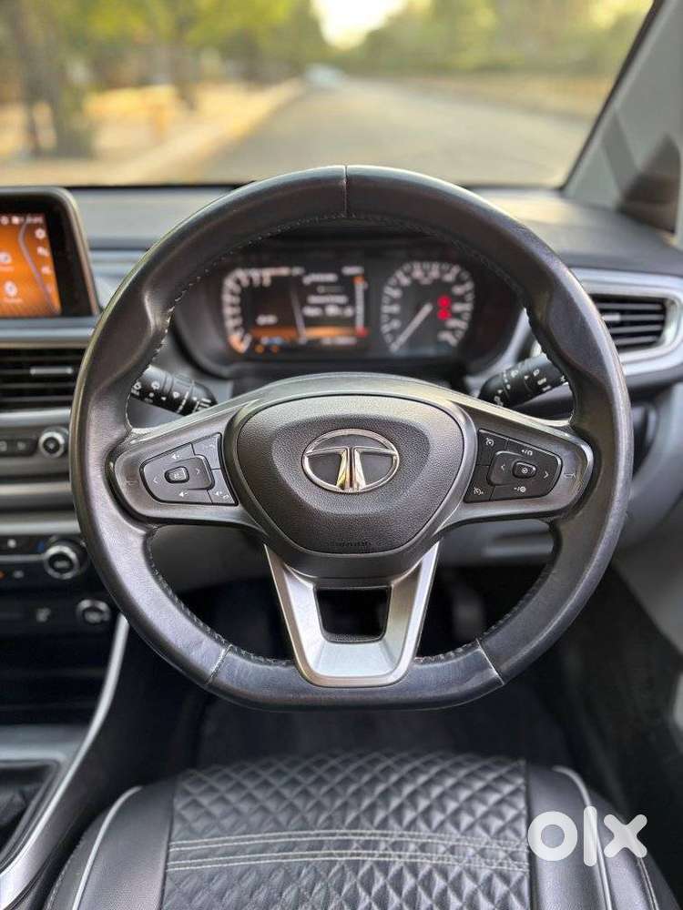 Tata Altroz Xz, 2020, Petrol