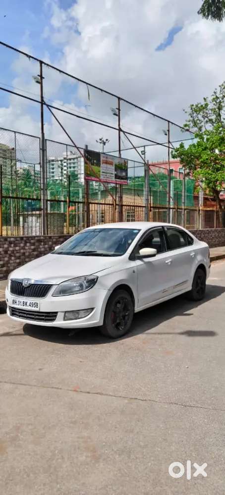 Skoda Rapid 1.6 Elegance 2014
