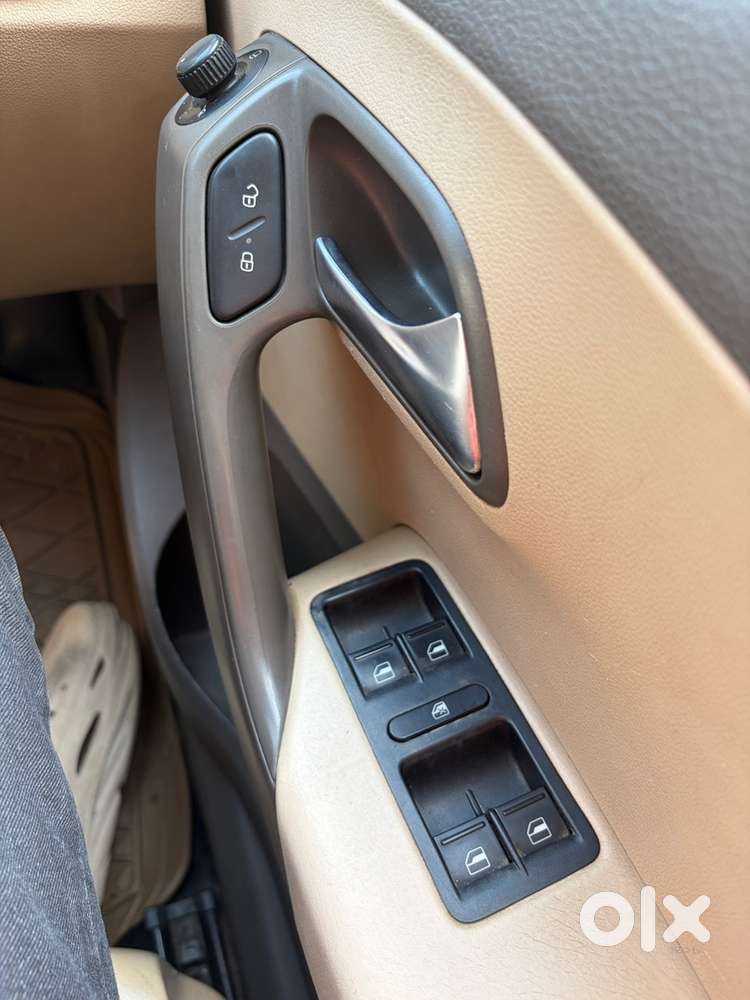 Vw Vento Automatic Petrol 2015
