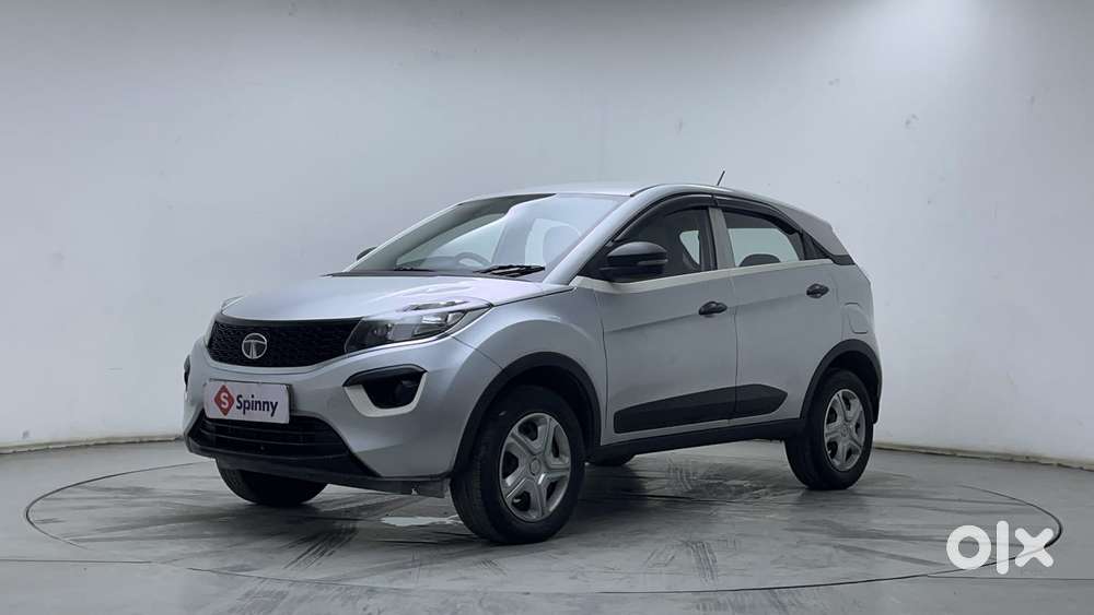 Tata Nexon 1.5 Revotorq Xma Amt (s), 2018, Petrol
