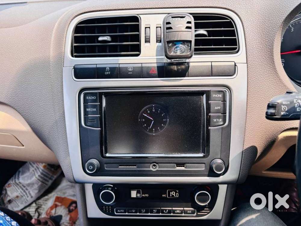 Volkswagen Vento 1.2 Tsi Highline Plus At, 2018, Petrol