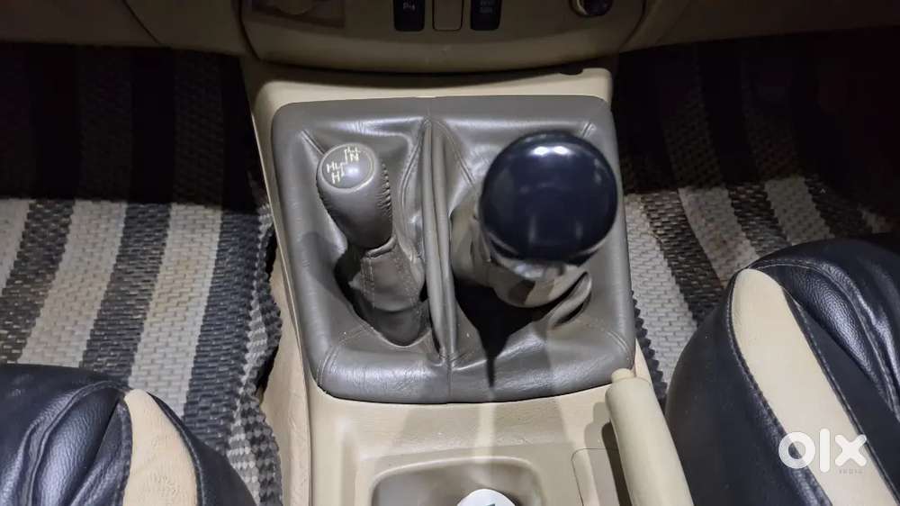 Toyota Fortuner 2012 Diesel Well Maintained