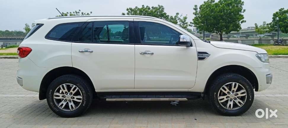 Ford Endeavour 3.2 Titanium 4x4 At, 2018, Diesel