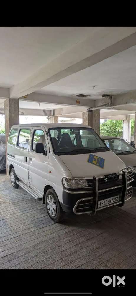 Maruti Suzuki Eeco 2024 Petrol Well Maintained