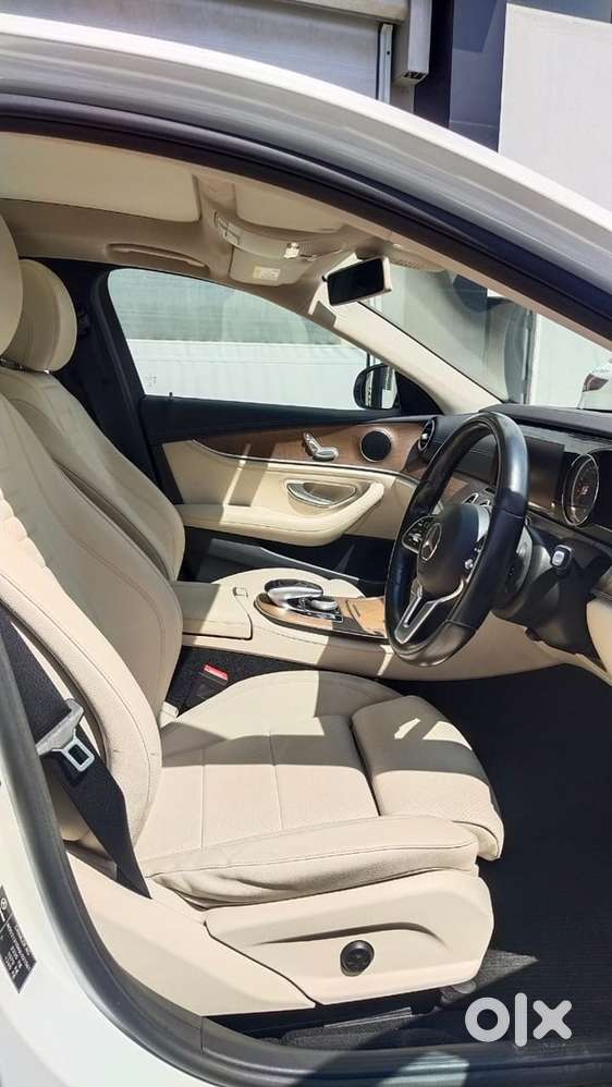 Mercedes Benz E220d. 39k Kms. Company Maintained. Great Condition