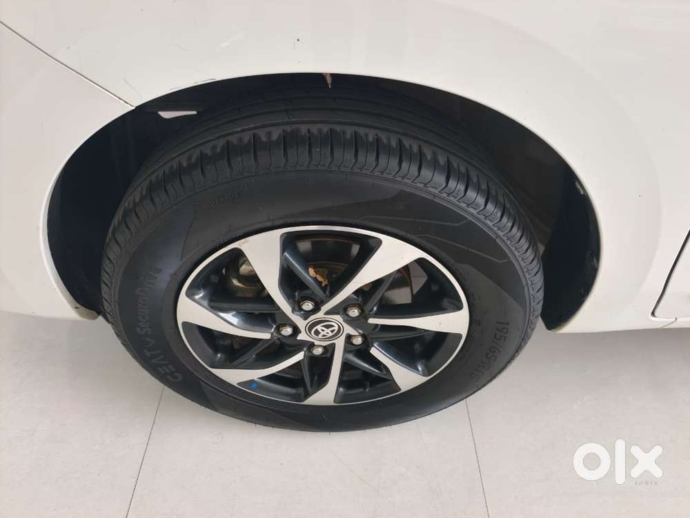 Toyota Rumion V MT, 2023, Petrol