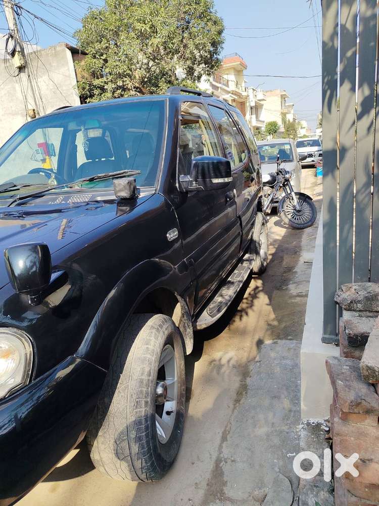 Tata Safari 2015 Top Model