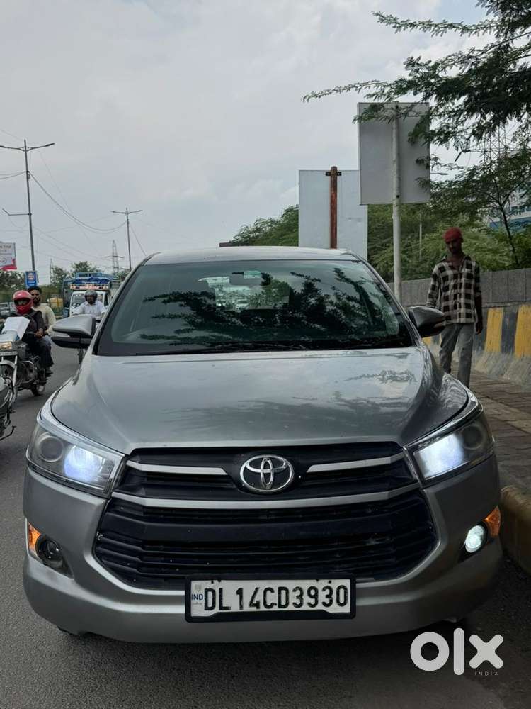 Toyota Innova Crysta 2017