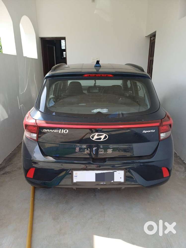 Grand I10 Nios Sportz
