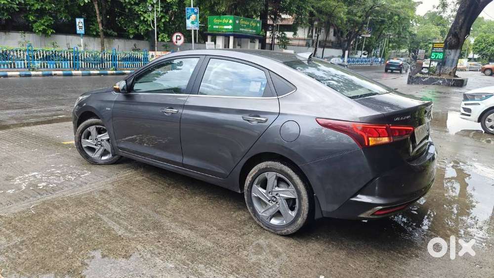 Hyundai Verna 1.5 Sx Ivt, 2022, Petrol