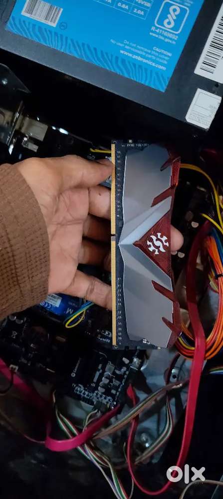Custom Cabinet 8GB DDR4 3200hz ram  256GB NVME SSD