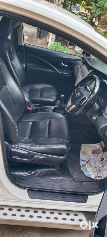 Toyota Innova Crysta 2.4 Gx Mt, 2018, Diesel